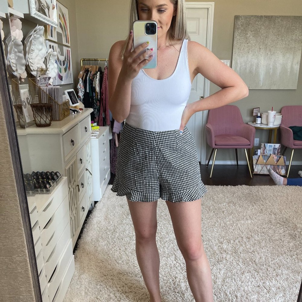 Gianni Bini Gingham Flutter Shorts